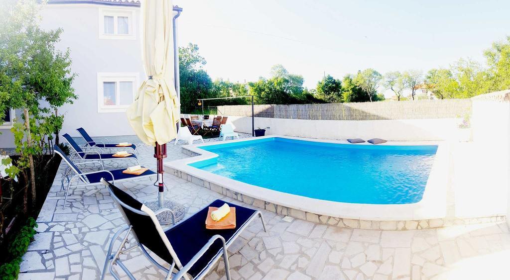 Guest House Ilic Loborika Extérieur photo