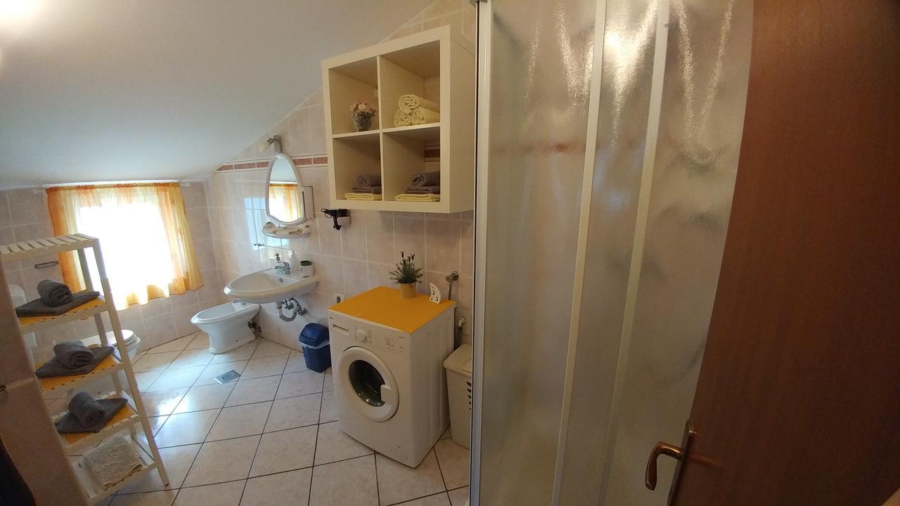 Guest House Ilic Loborika Extérieur photo
