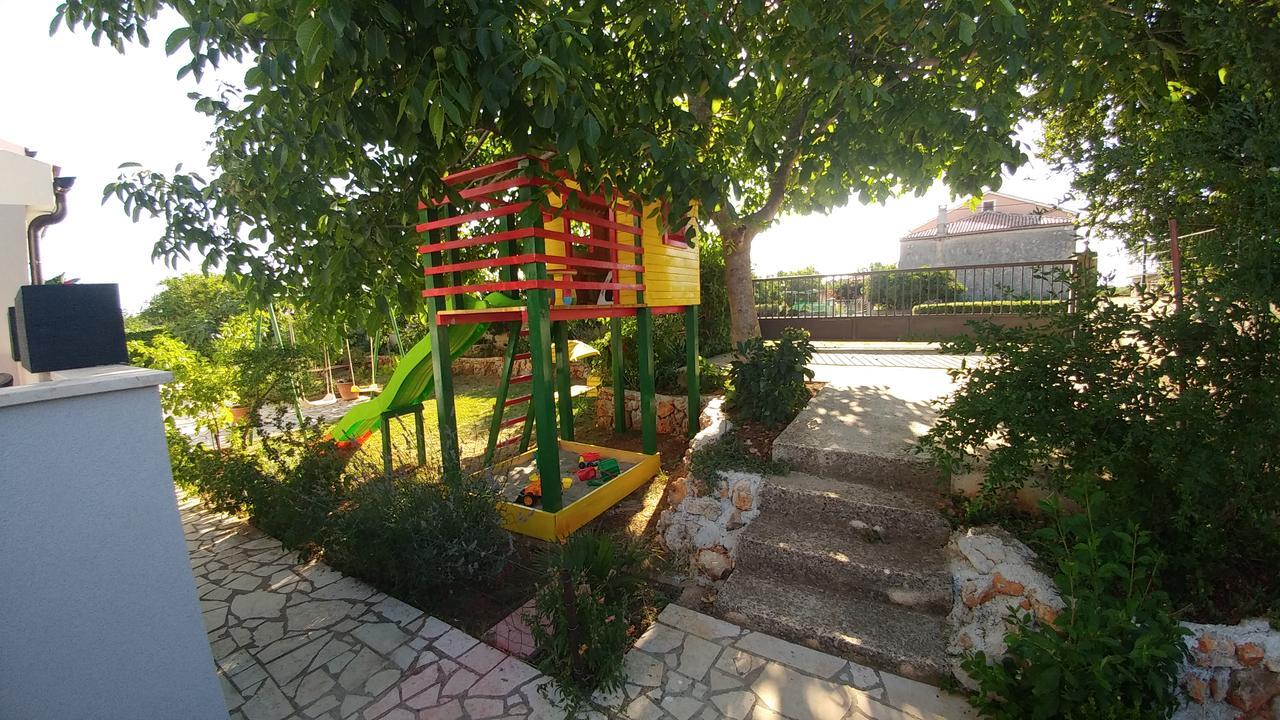 Guest House Ilic Loborika Extérieur photo